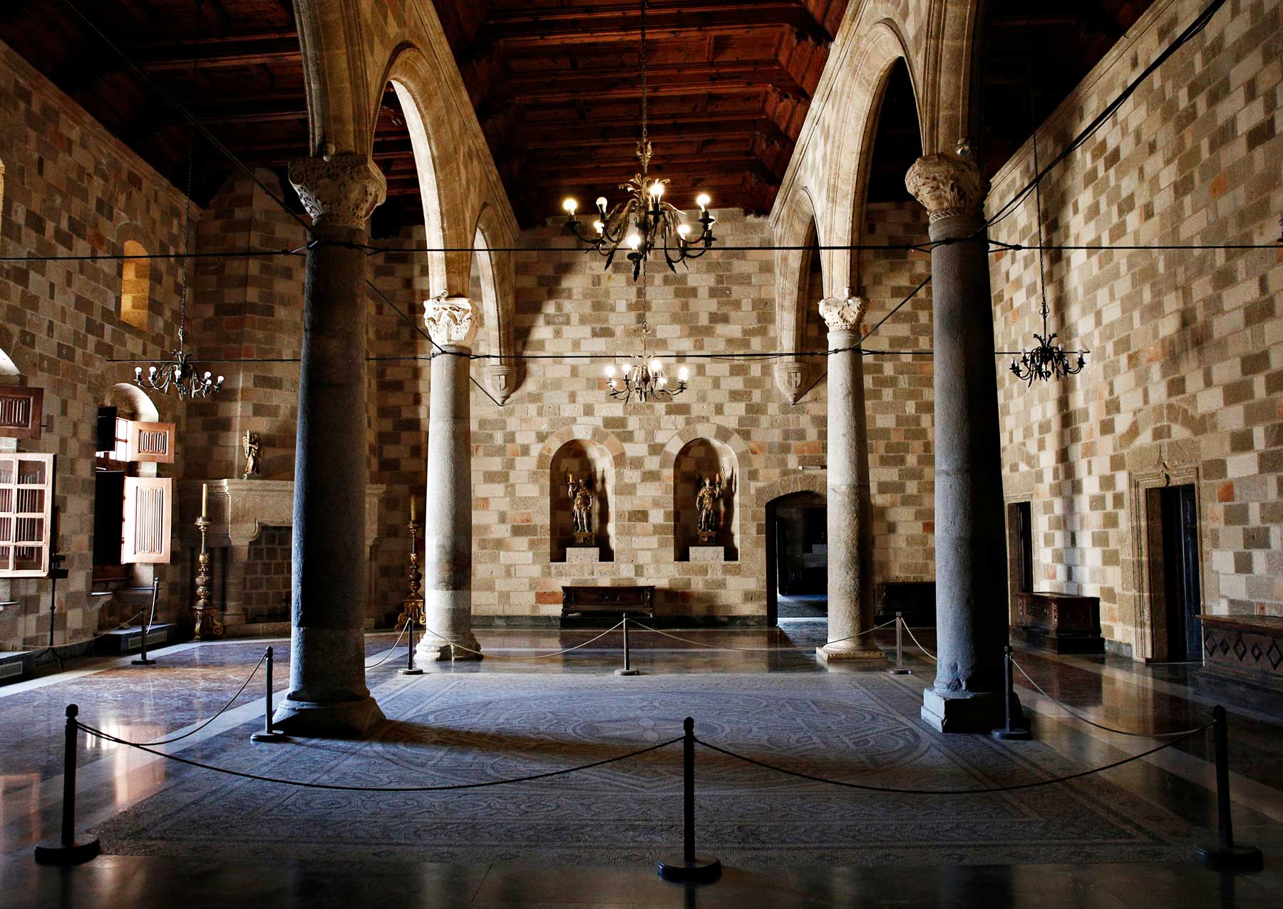 Courtyard of the Grand Masters Palace (I). Rhodes Old Town…